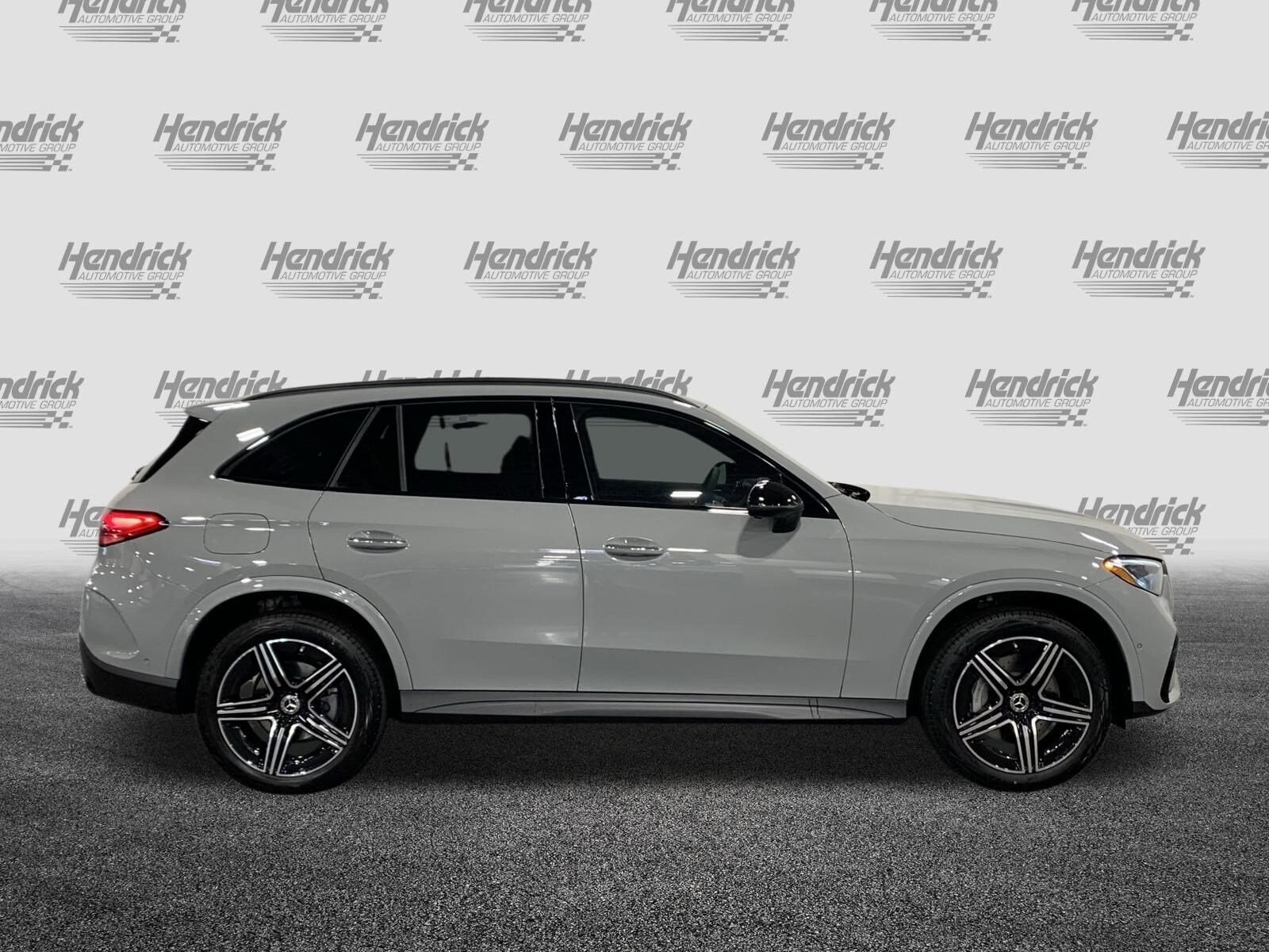 2026 Mercedes Benz GLC 300 photo 3
