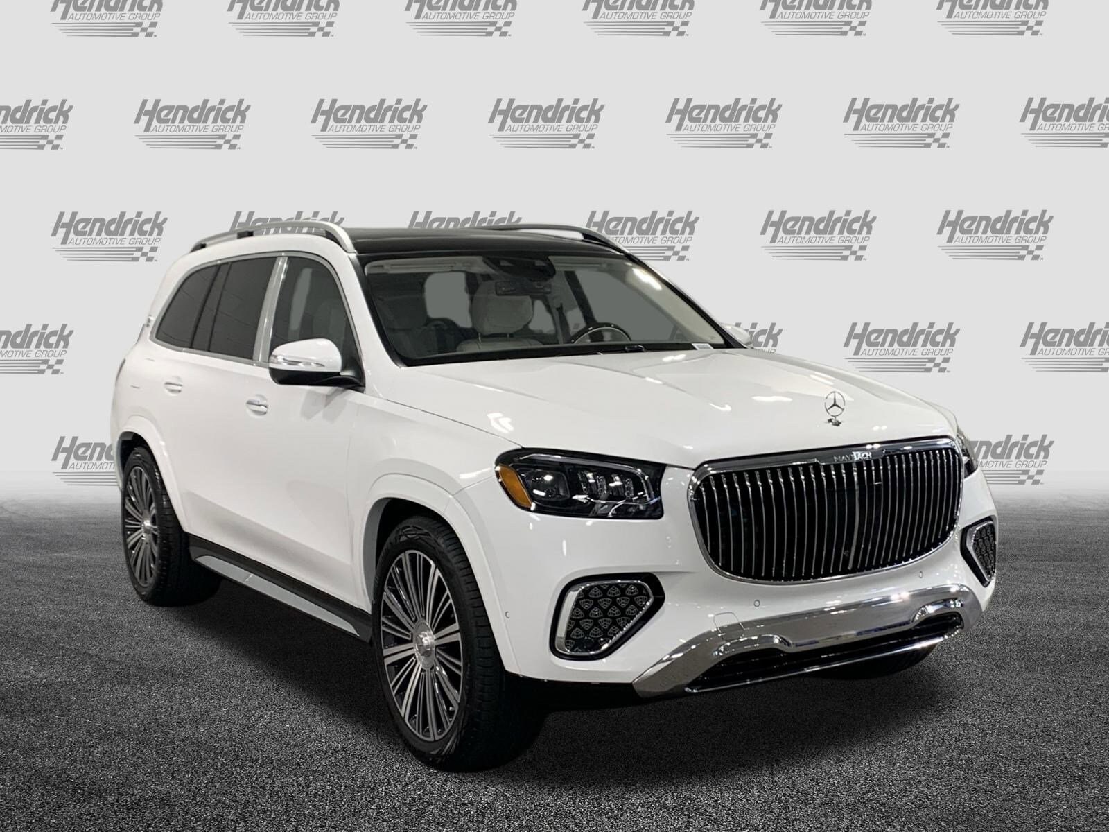 2025 Mercedes Benz GLS Maybach 600 photo 2