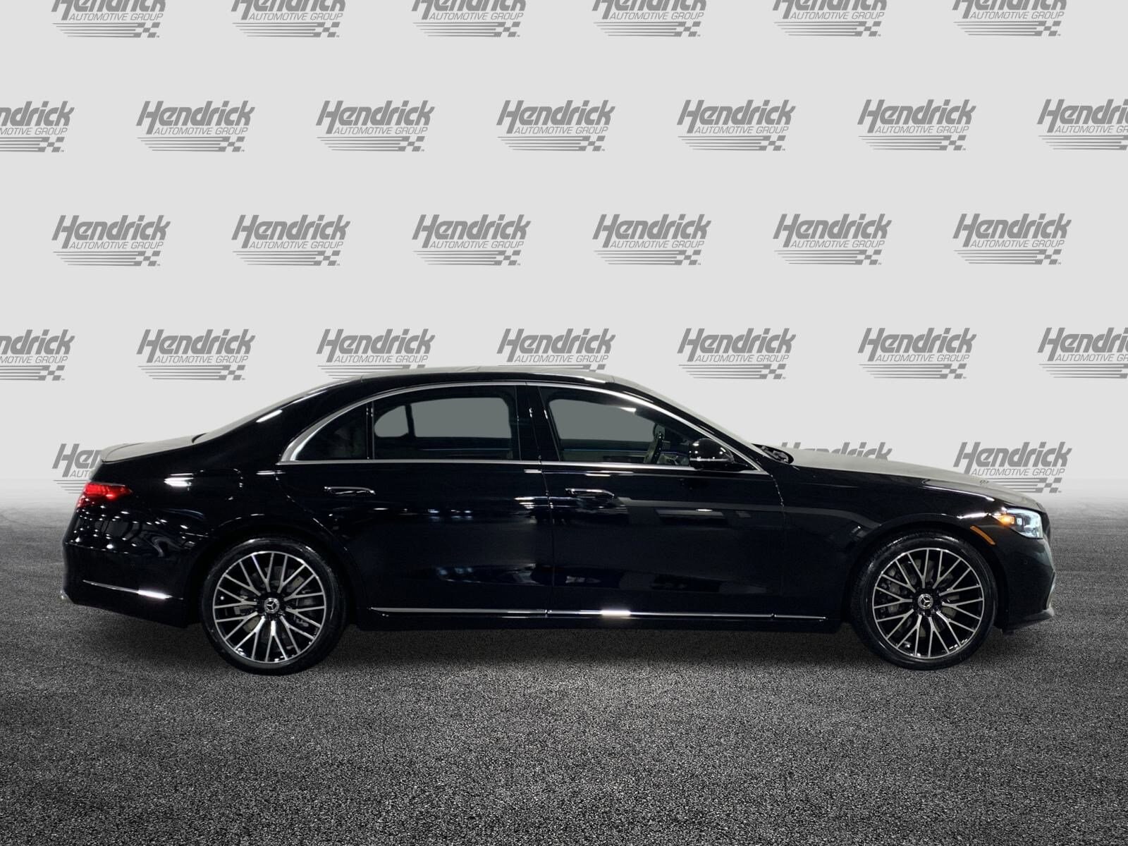 2026 Mercedes Benz S 580 4MATIC photo 3