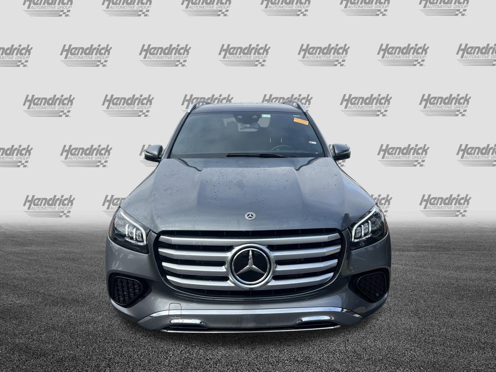 2024 Mercedes-Benz GLS 450 photo 2