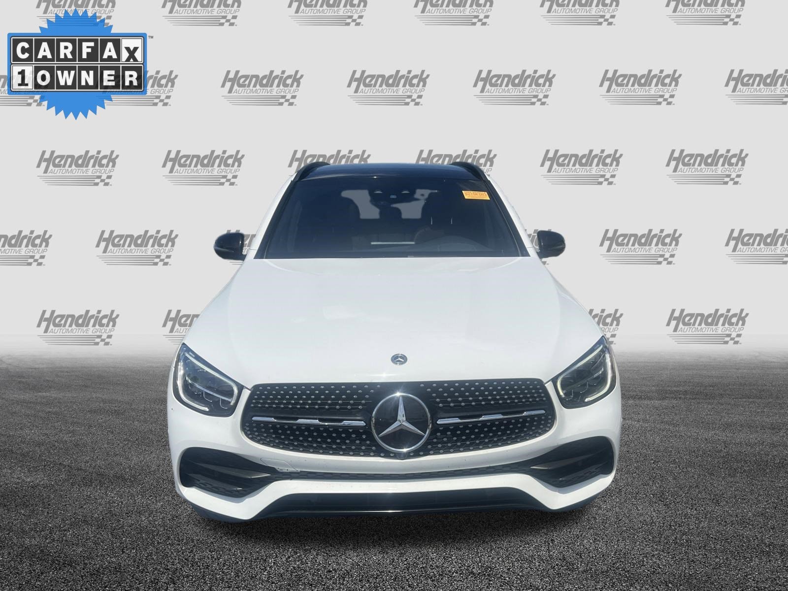 2020 Mercedes-Benz GLC 300 photo 2