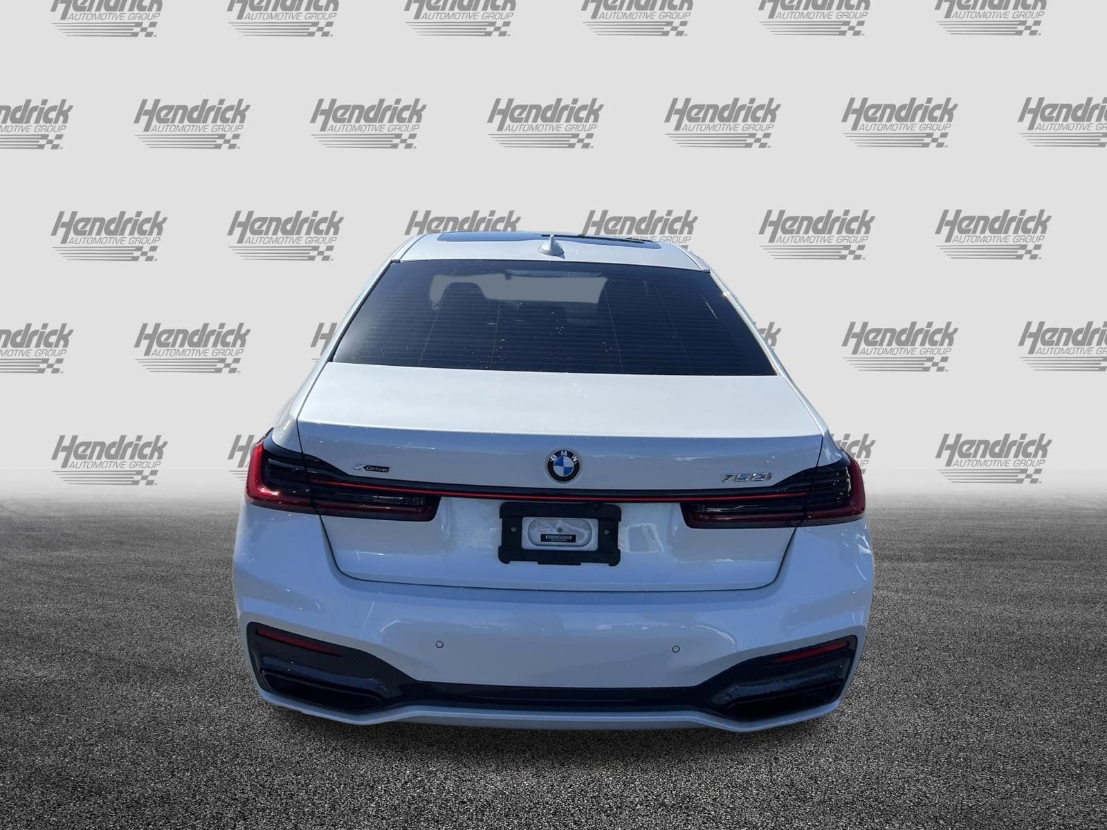 2021 BMW 7 Series 750i xDrive photo 3