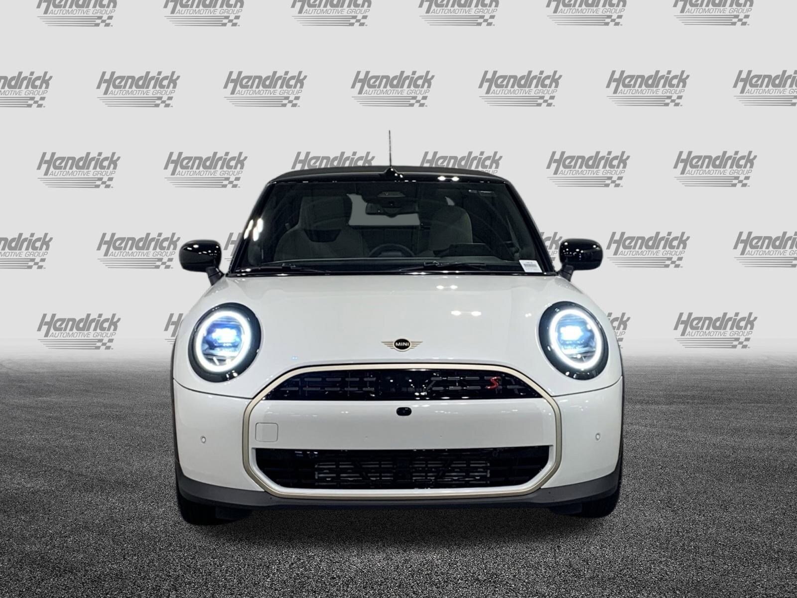 2026 Mini Cooper Iconic Convertible photo 2