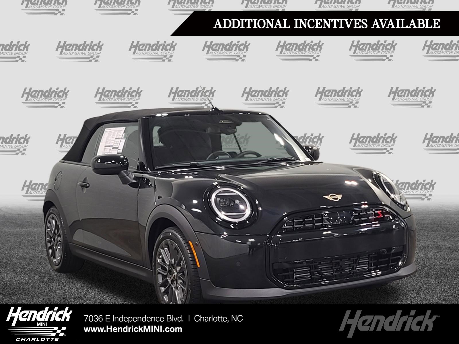 2026 MINI Convertible Cooper S's photo