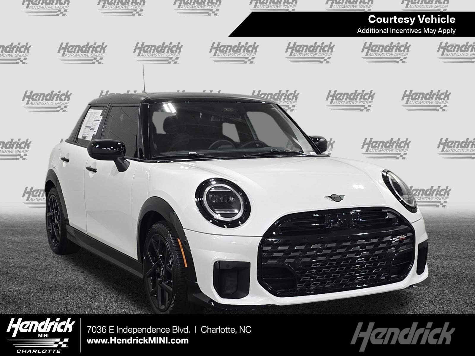 2026 MINI Hardtop Cooper S's photo