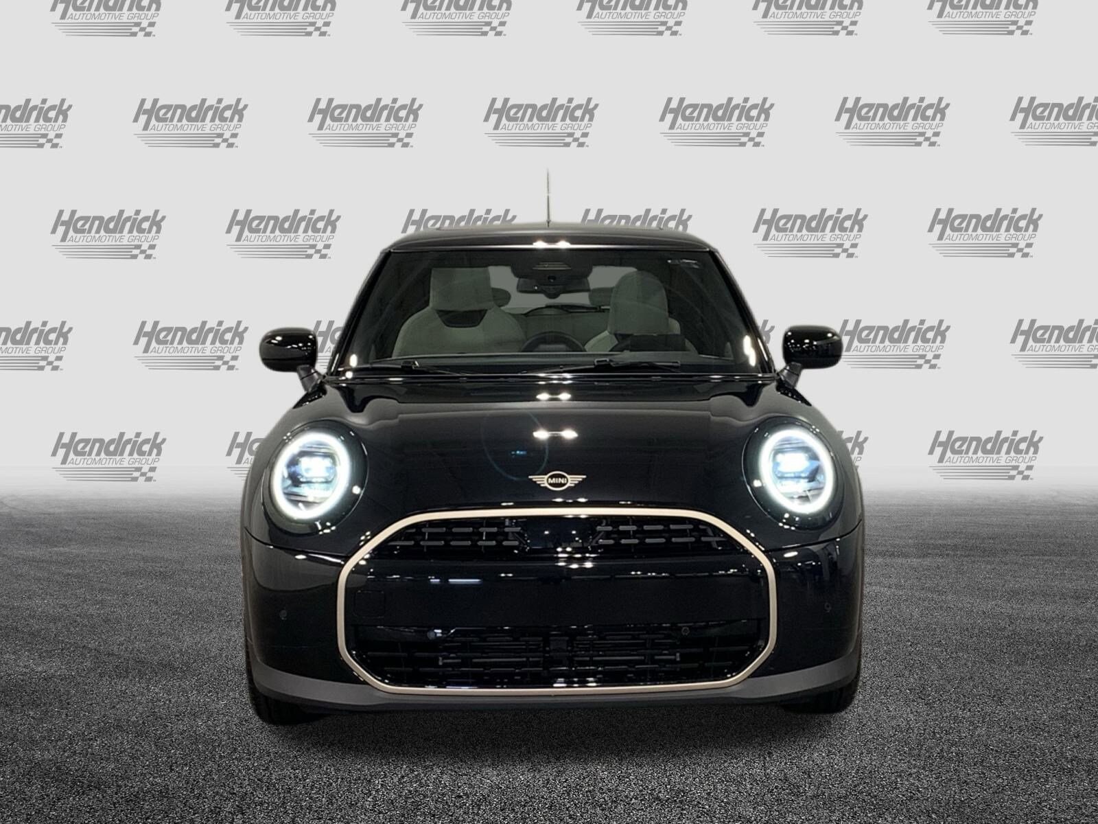 2026 Mini Cooper Signature photo 2