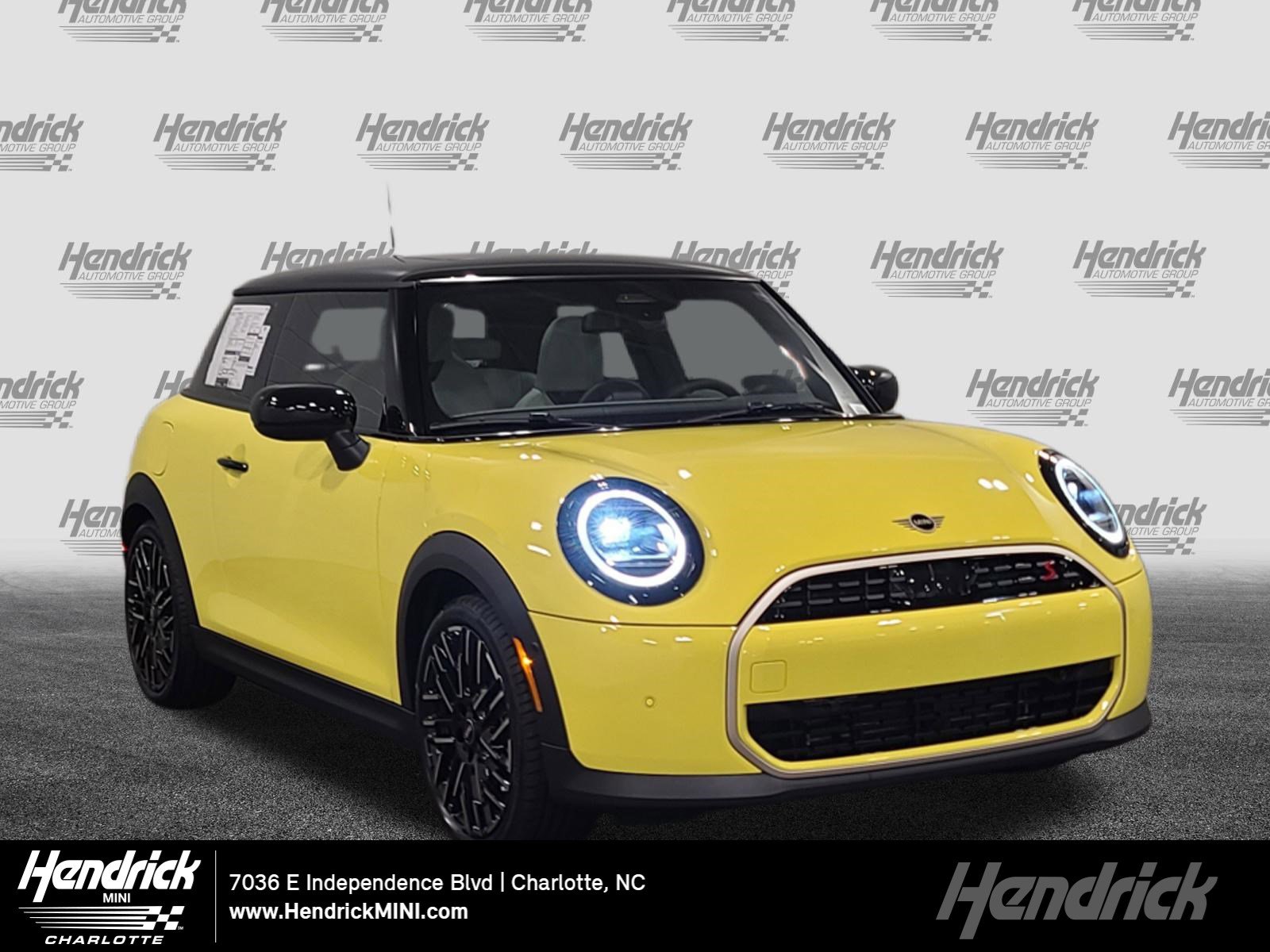 2026 MINI Hardtop Cooper S's photo