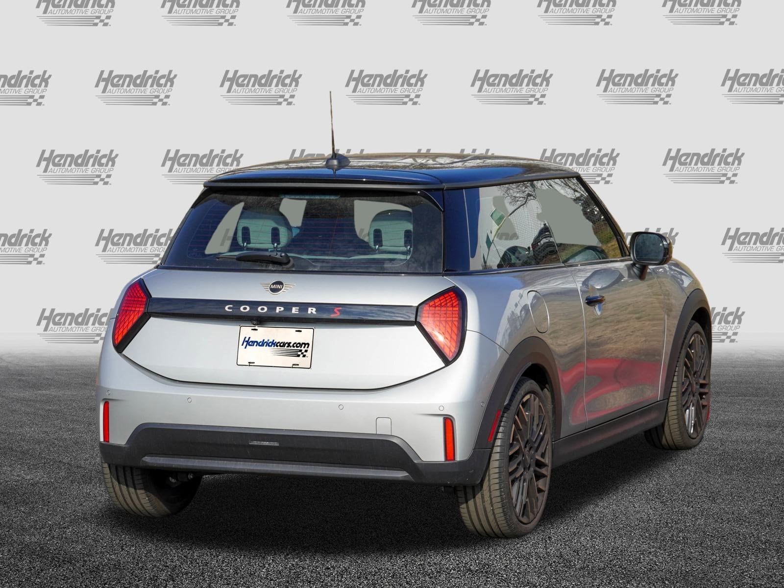 2025 MINI Hardtop 2 Door Cooper S photo 3