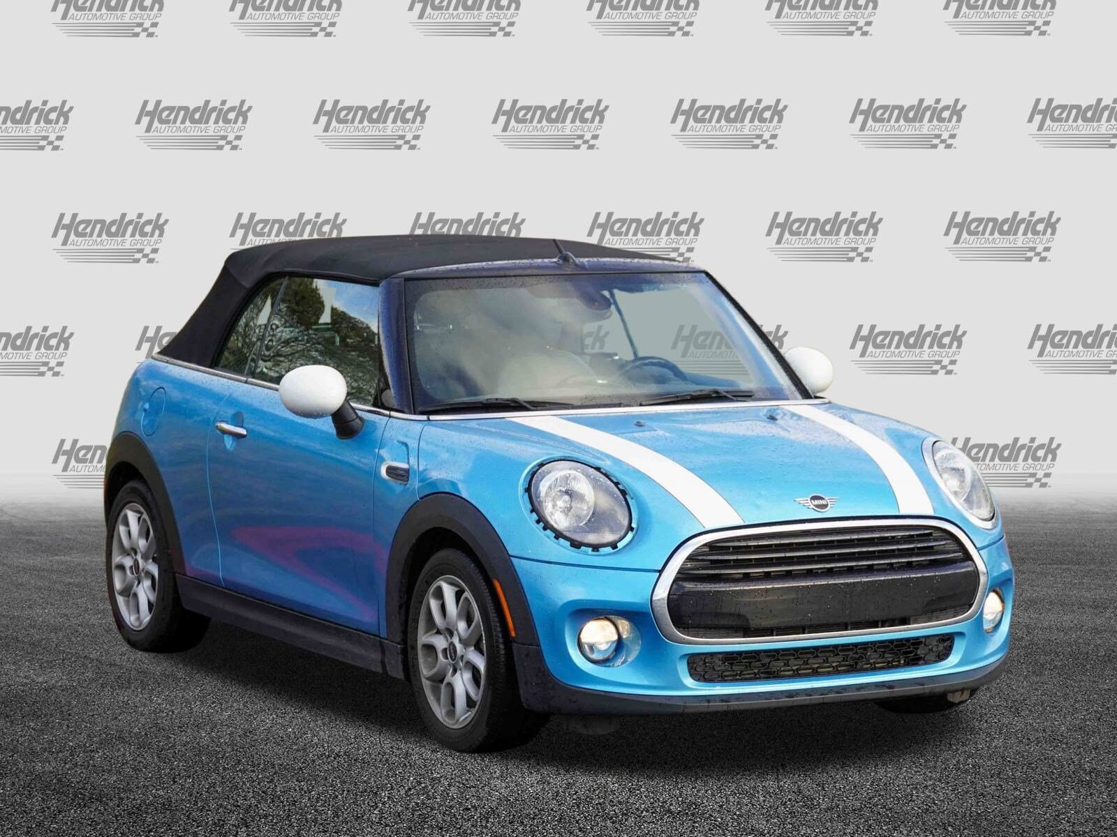 2019 Mini Cooper Signature photo 2