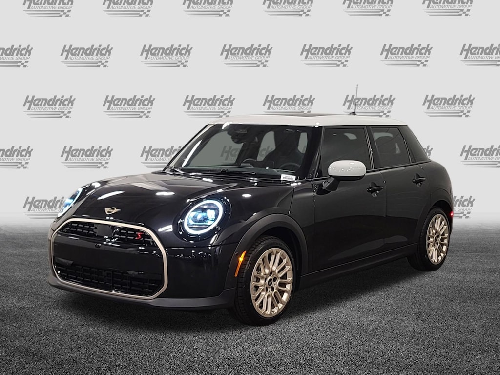 Used 2026 MINI Hardtop 4 Door Cooper S Hatchback