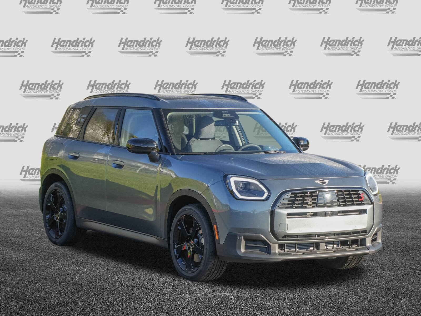 2025 Mini Countryman S ALL4 photo 2