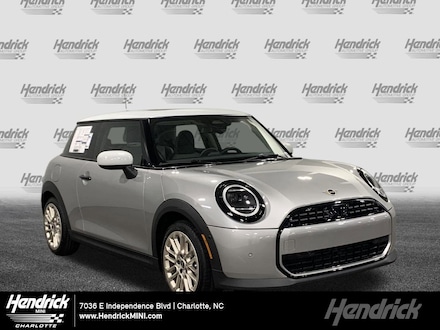 2025 MINI Hardtop 2 Door Signature Plus Hatchback