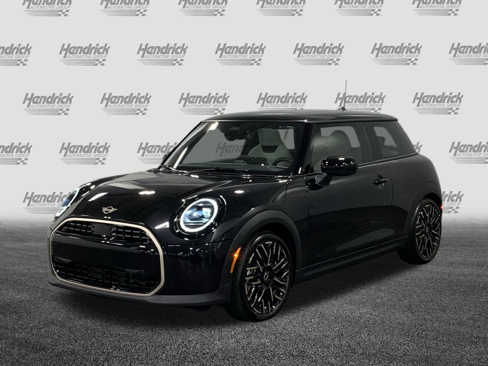 2026 Mini Cooper Signature photo 3