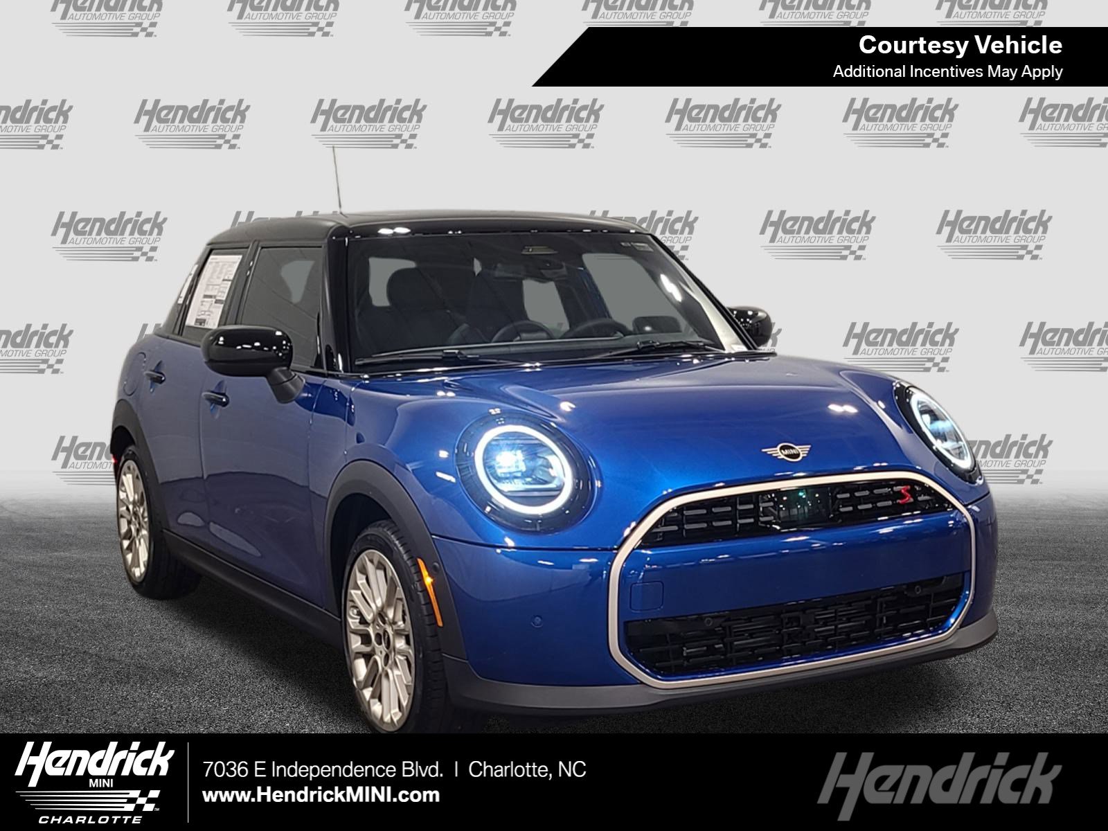 2026 MINI Hardtop Cooper S's photo