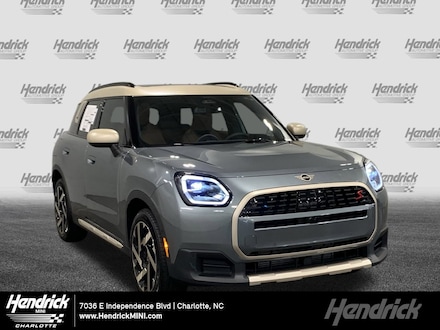 2026 MINI Countryman Iconic SUV