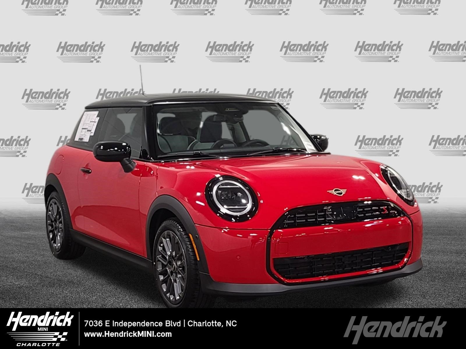 2026 MINI Hardtop Cooper S's photo