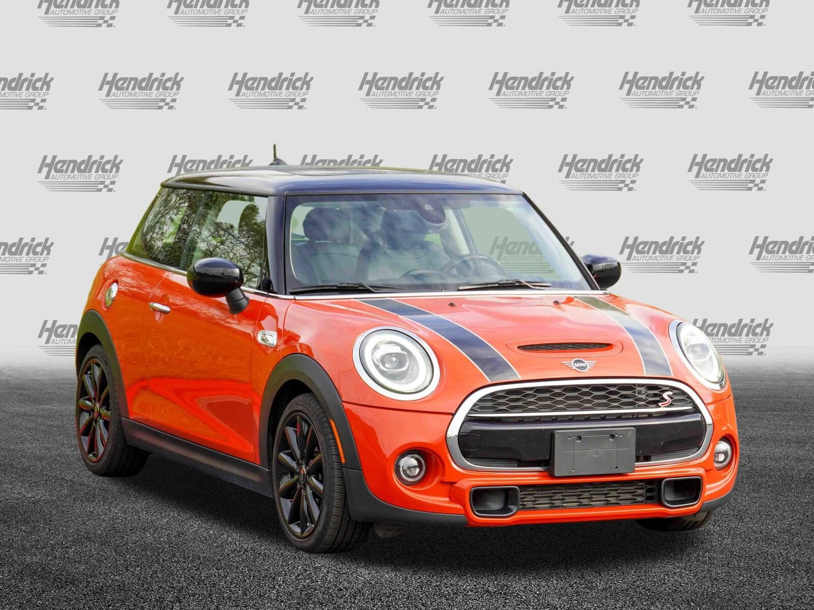 2020 Mini Cooper 2 Door Hardtop S photo 2