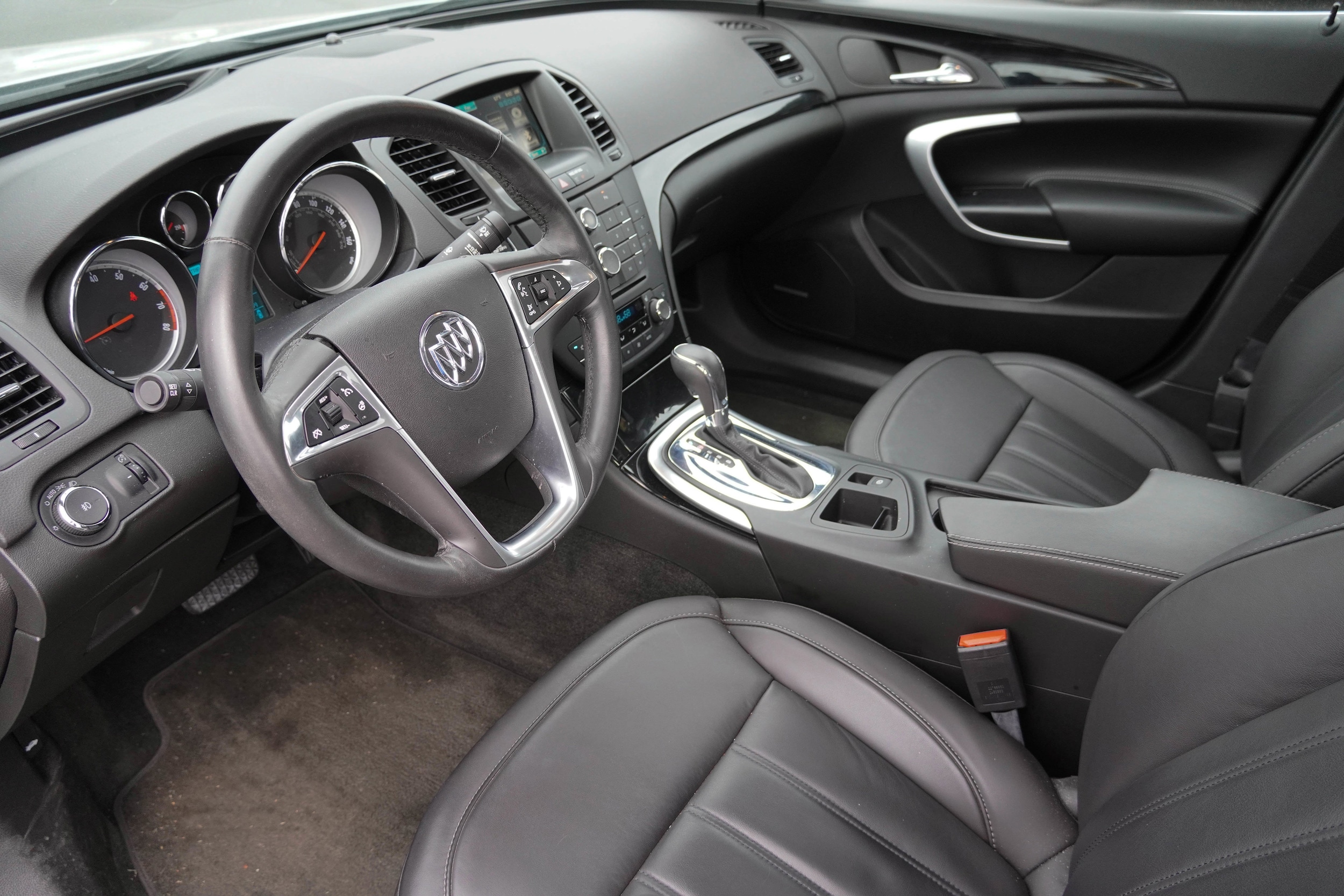2013 Buick Regal Turbo - Premium photo 4