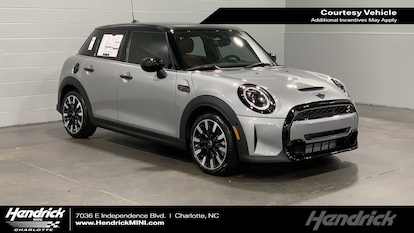 Used 2024 MINI Hardtop 4 Door Hatchback for sale in Charlotte, NC, Near  Mooresville, Gastonia & Concord, NC