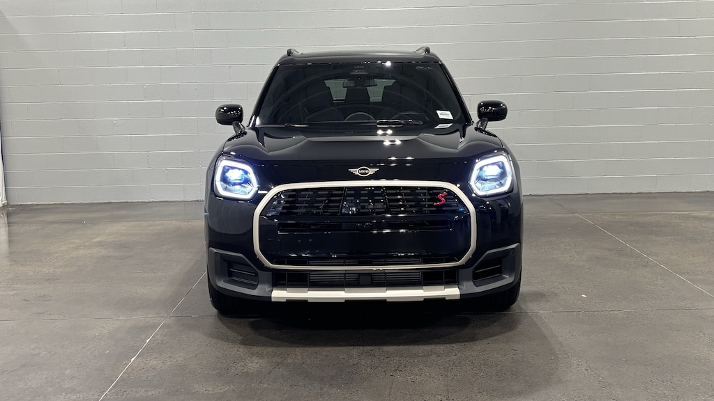 New 2027 MINI Countryman Iconic SUV