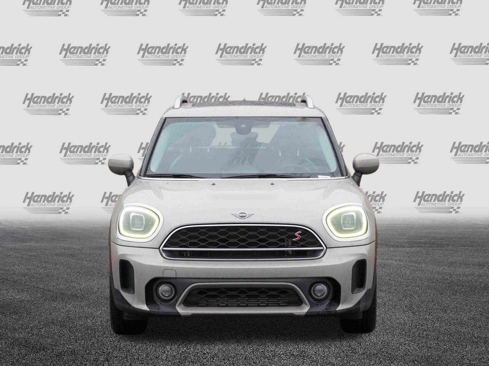 2023 MINI Countryman Cooper S photo 2