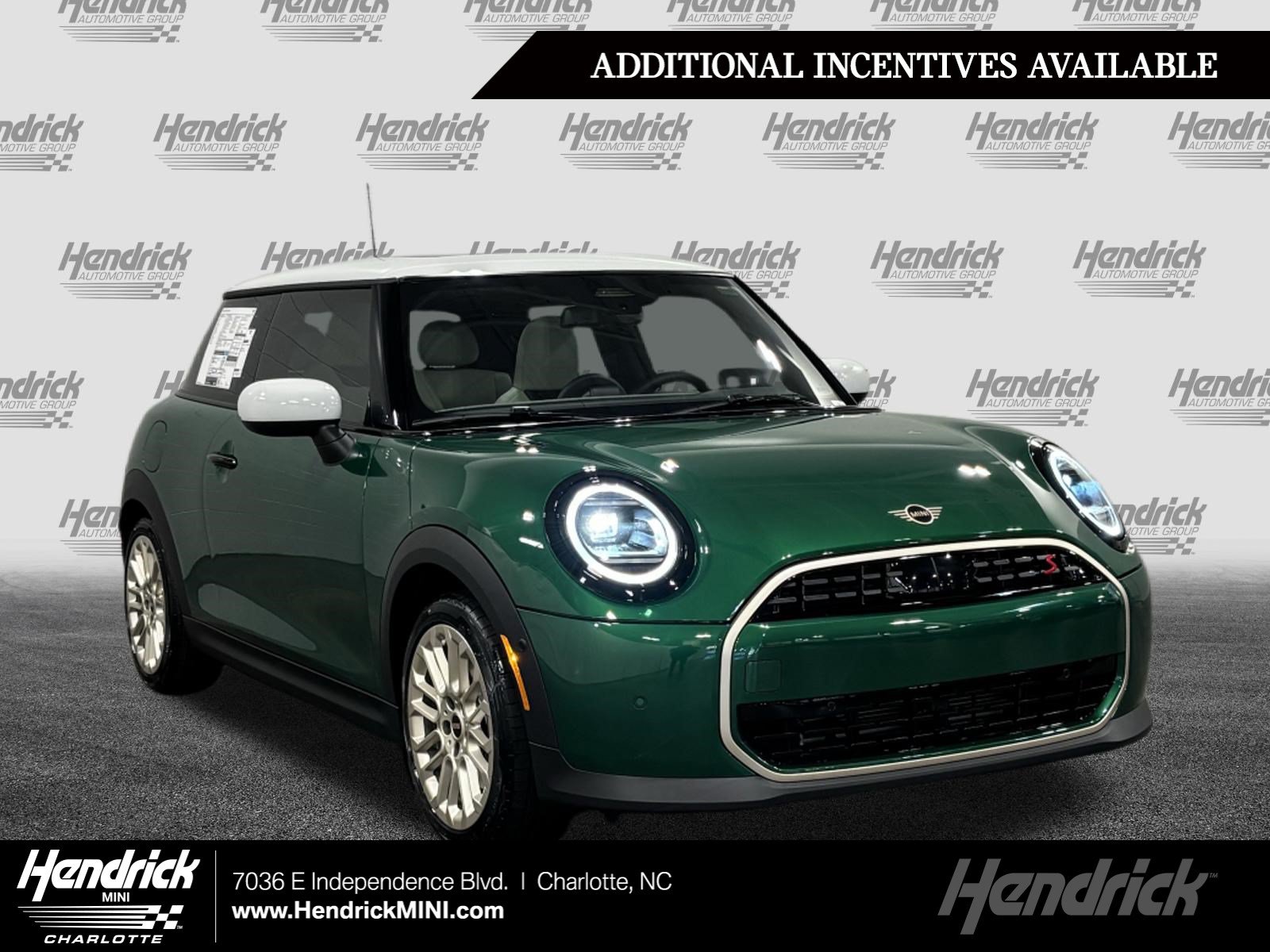 2026 MINI Hardtop Cooper S's photo