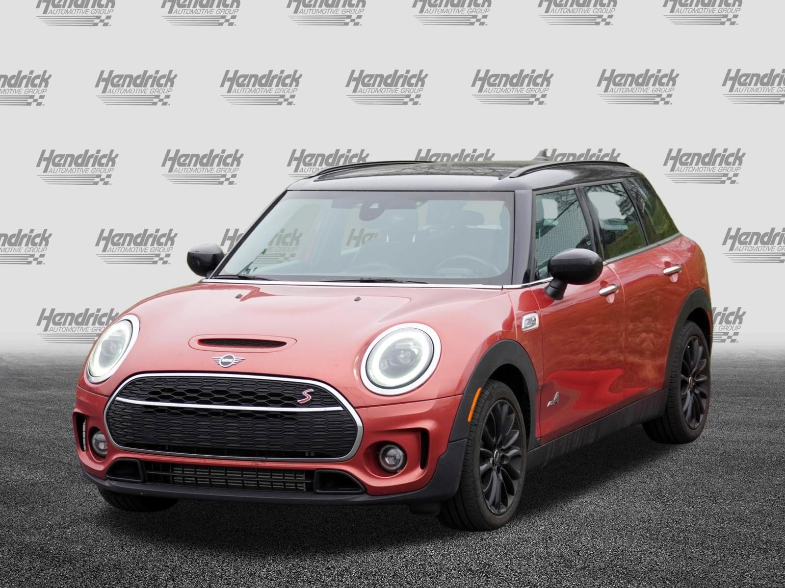 2023 MINI Clubman Cooper S photo 4