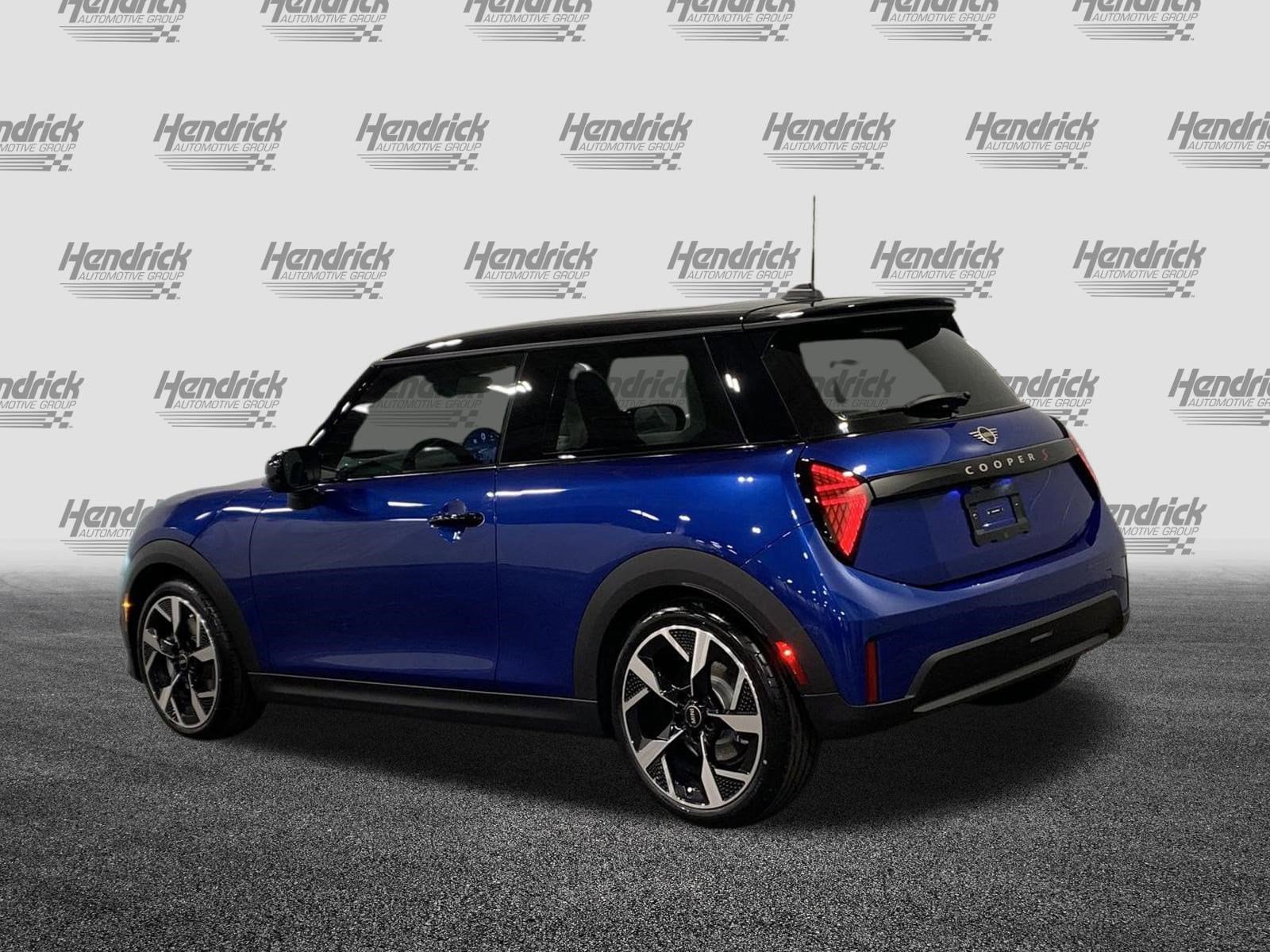 2025 MINI Hardtop 2 Door Cooper S photo 4