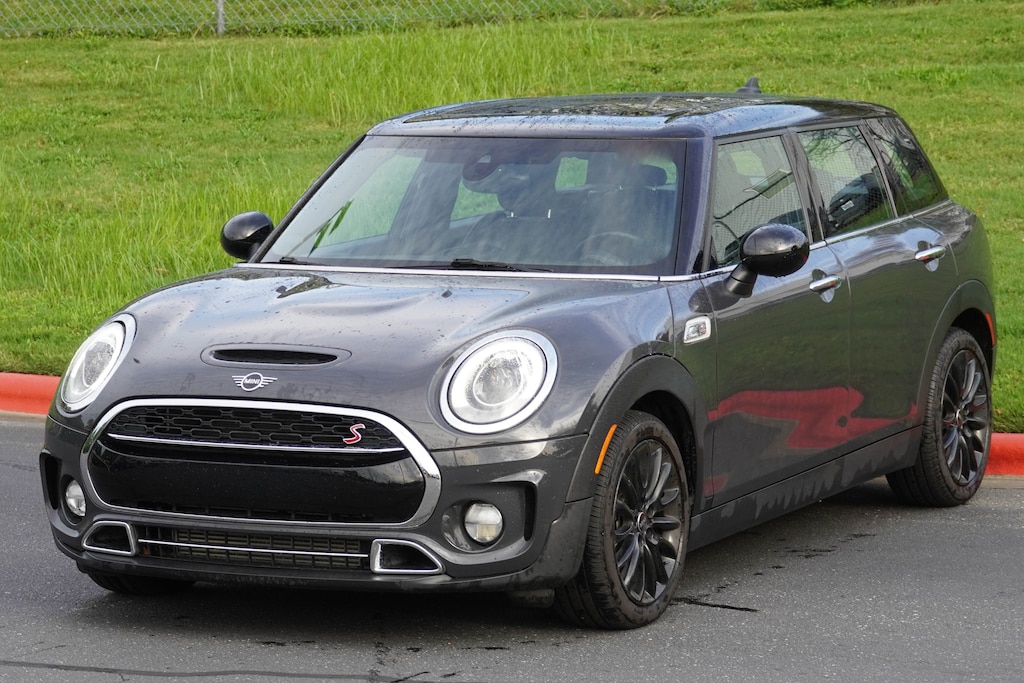 Used 2019 MINI Clubman Cooper S Signature Wagon
