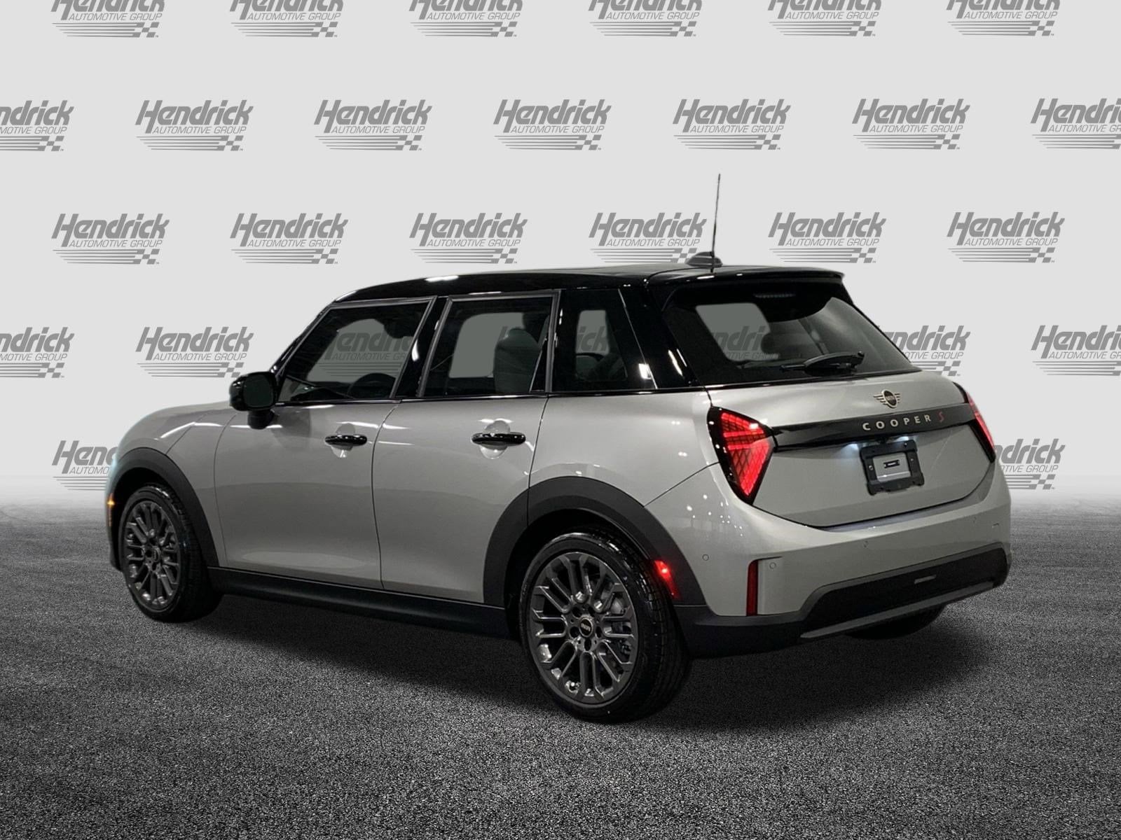 2025 MINI Hardtop 4 Door Cooper S photo 4