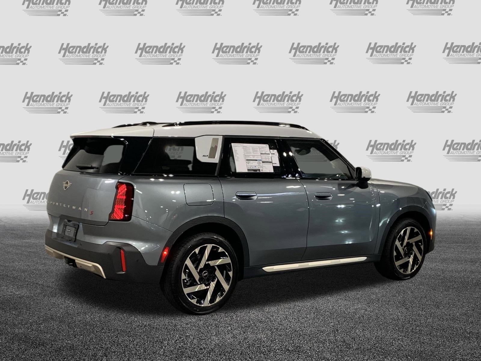 2026 MINI Countryman S photo 6