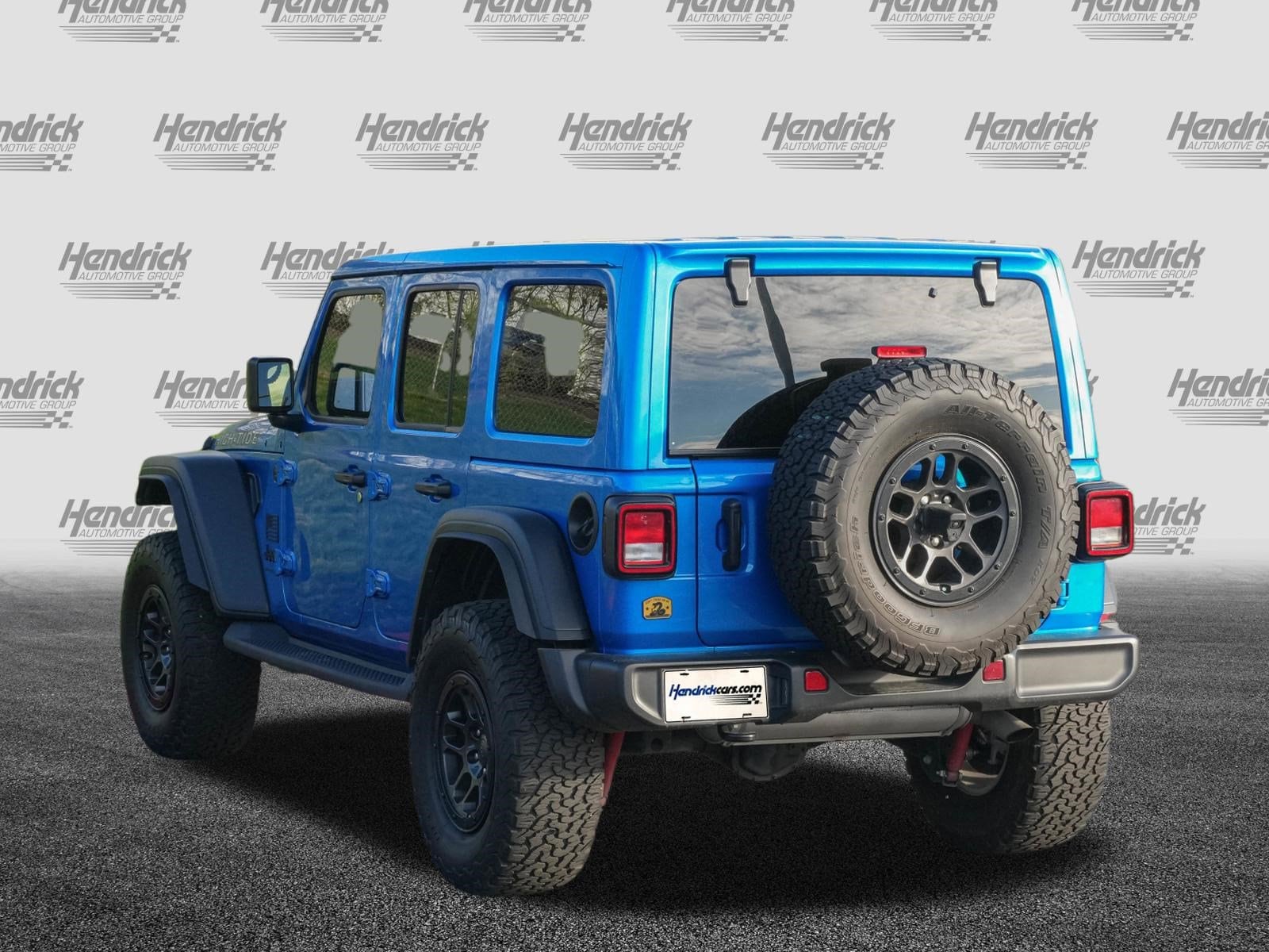 2023 Jeep Wrangler 4-DOOR SPORT 4X4 photo 5