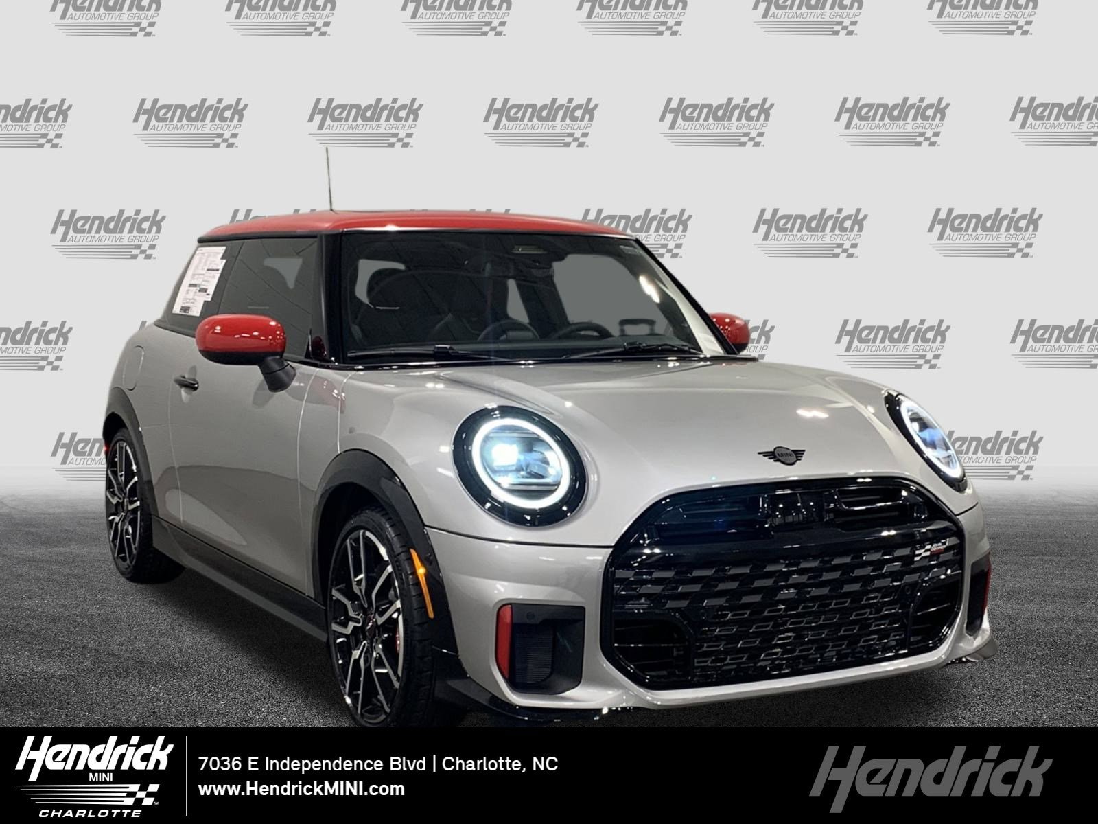 2026 MINI Hardtop 2 Door John Cooper Works's photo