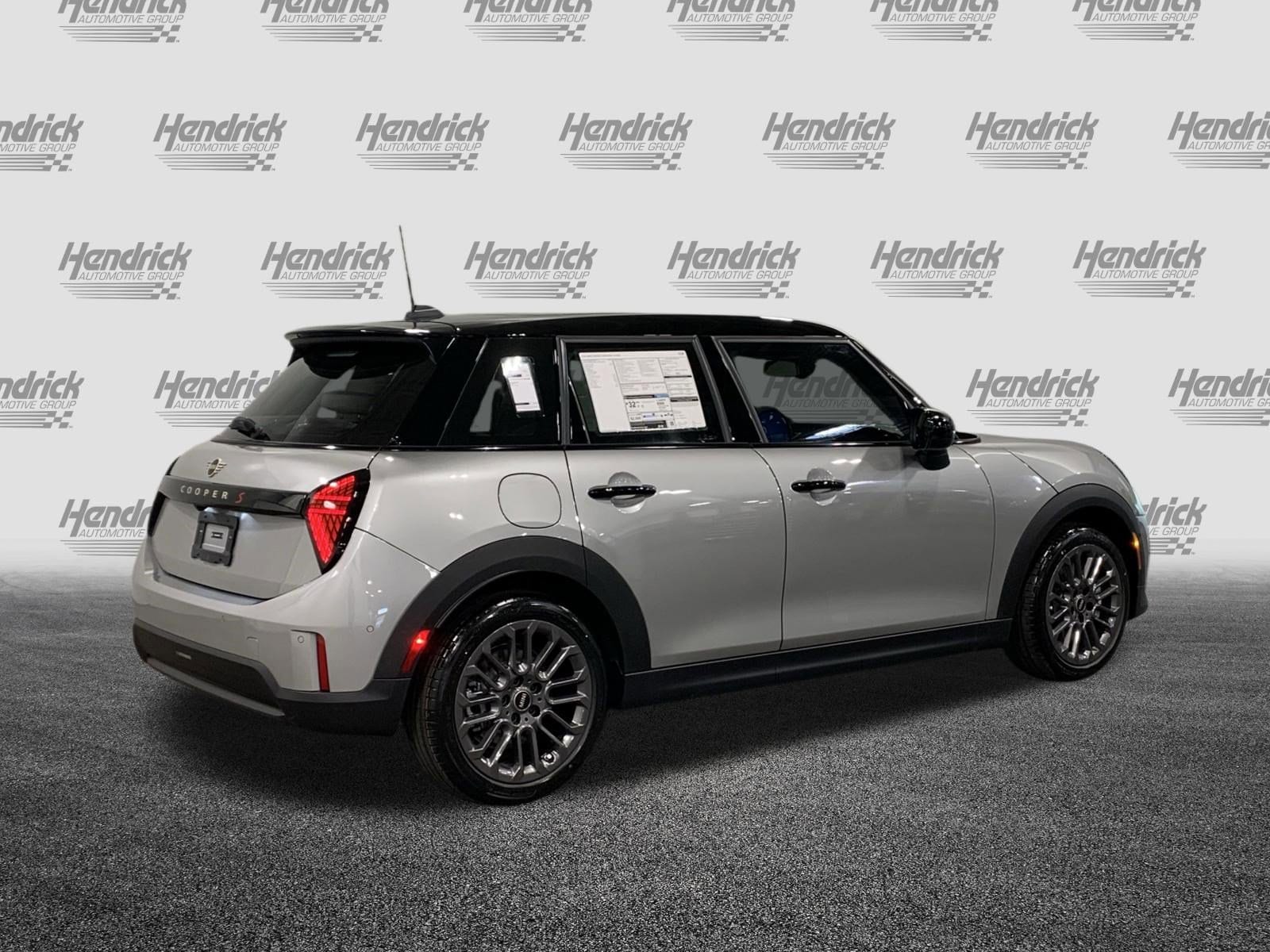 2025 MINI Hardtop 4 Door Cooper S photo 6