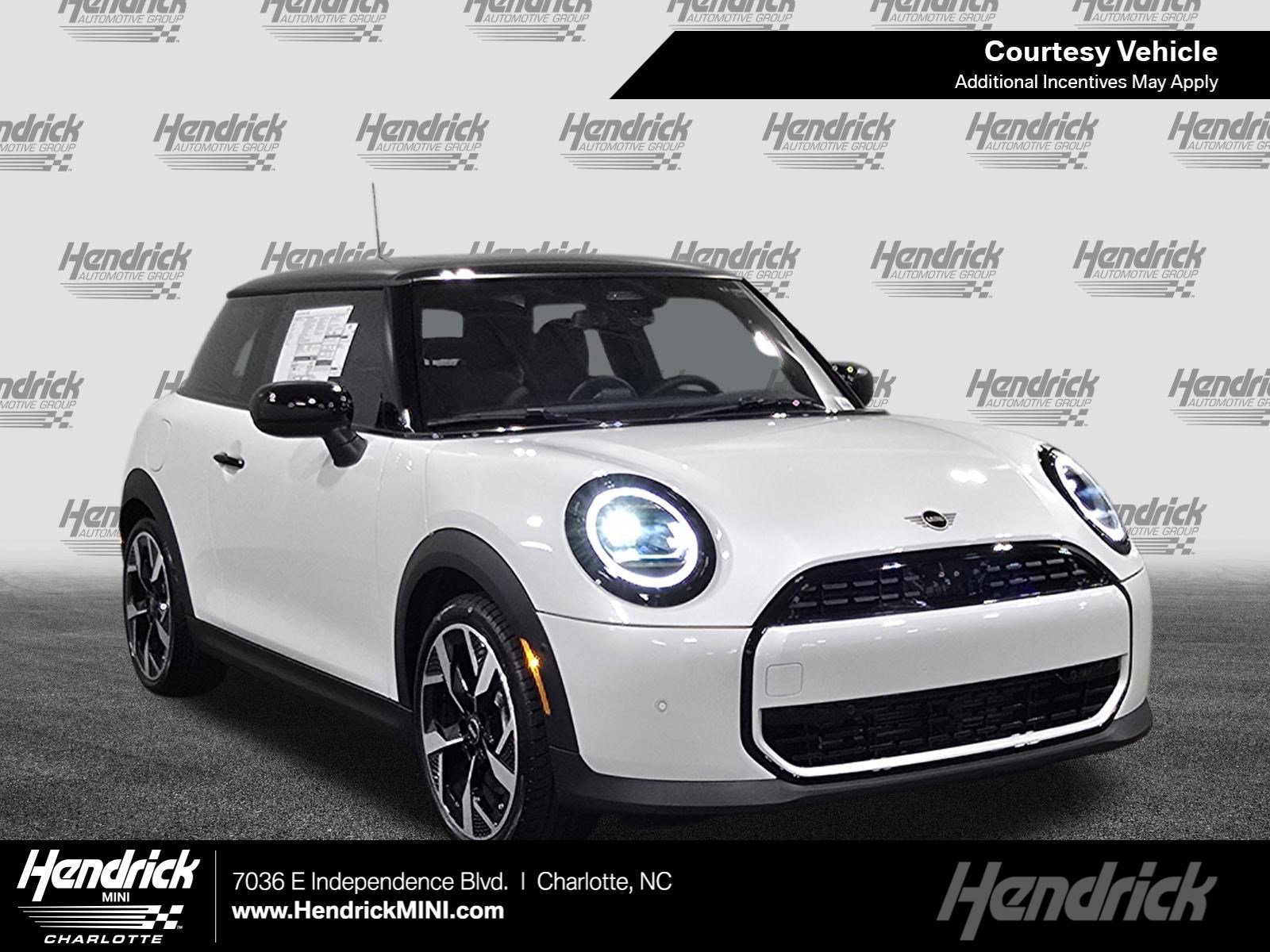 2026 MINI Hardtop's photo
