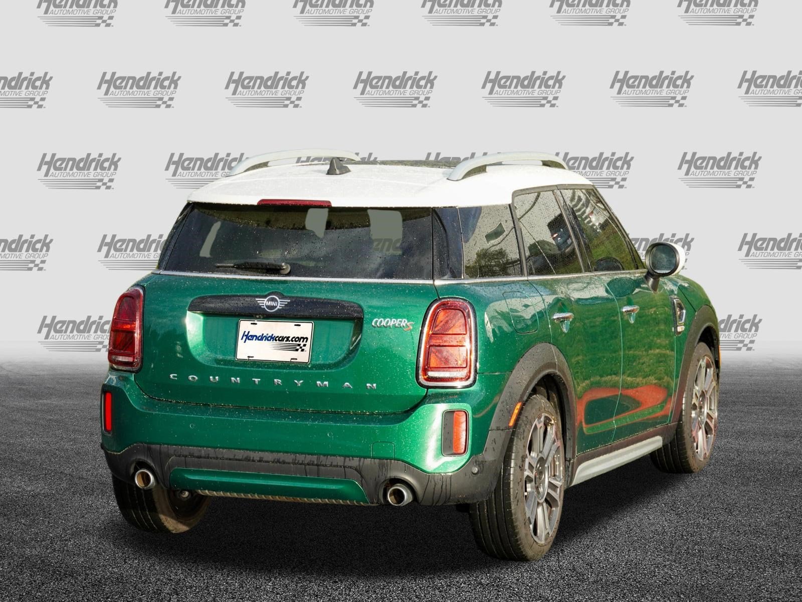 2024 MINI Countryman Cooper S photo 3
