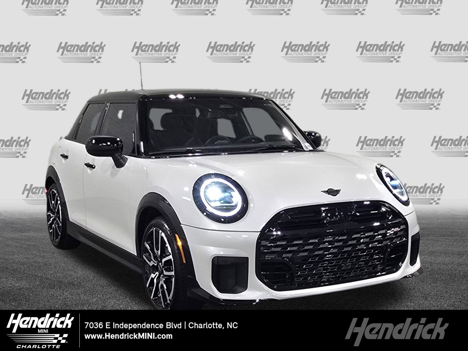 2026 MINI Hardtop 4 Door S's photo