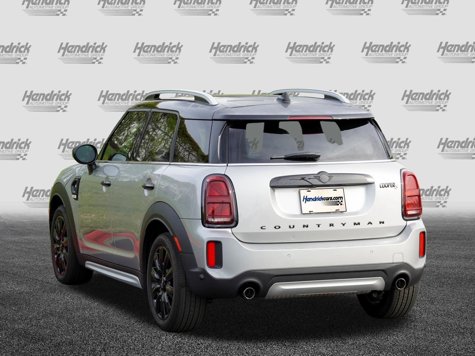 2024 MINI Countryman Cooper S photo 5