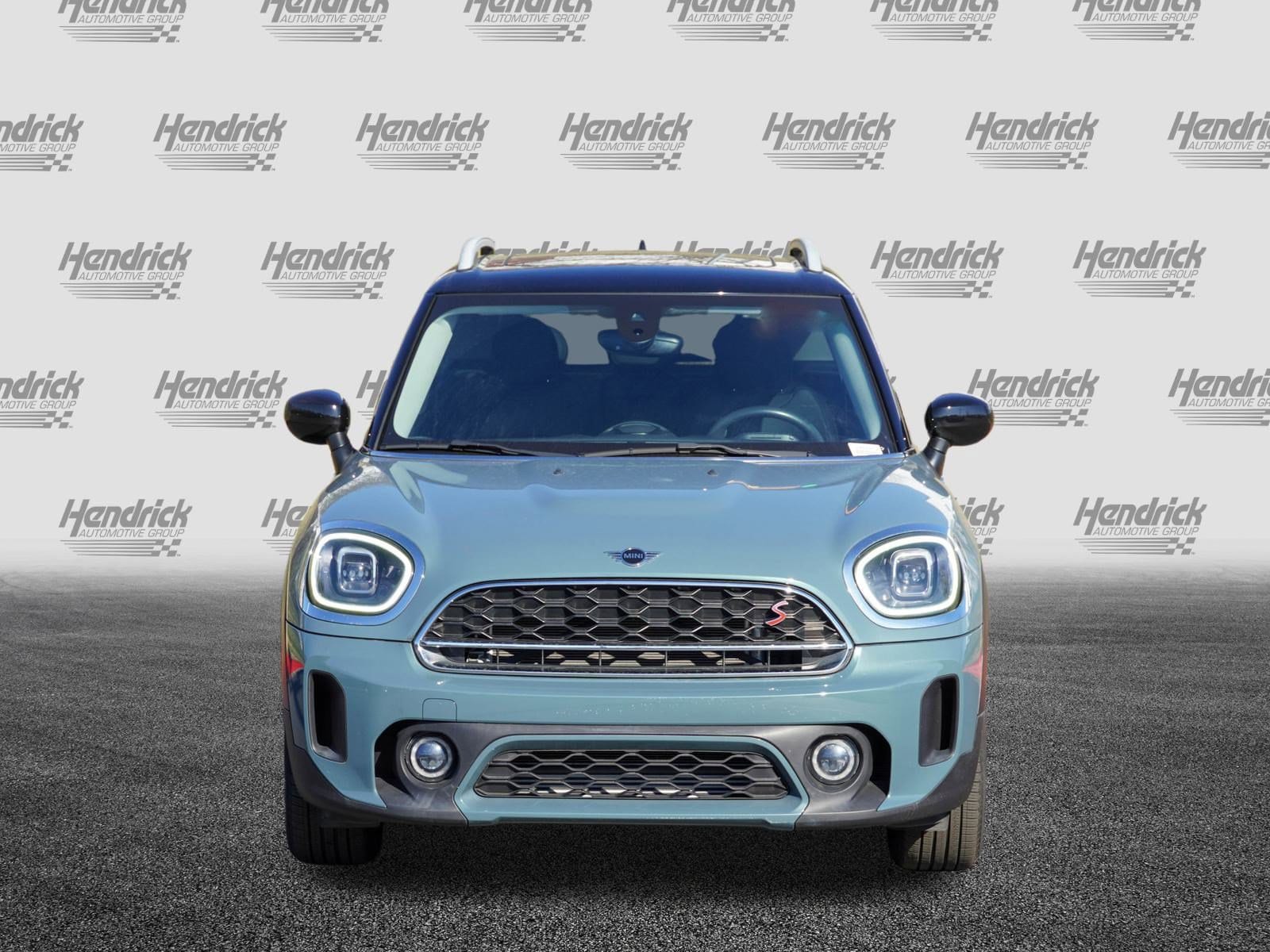 2024 MINI Countryman Cooper S photo 2