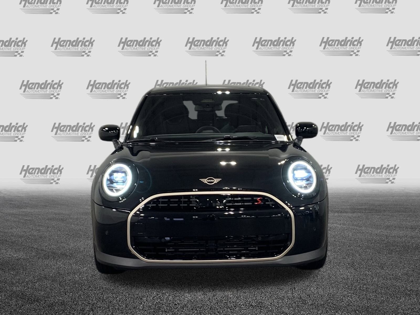 2026 Mini Cooper S Iconic photo 2