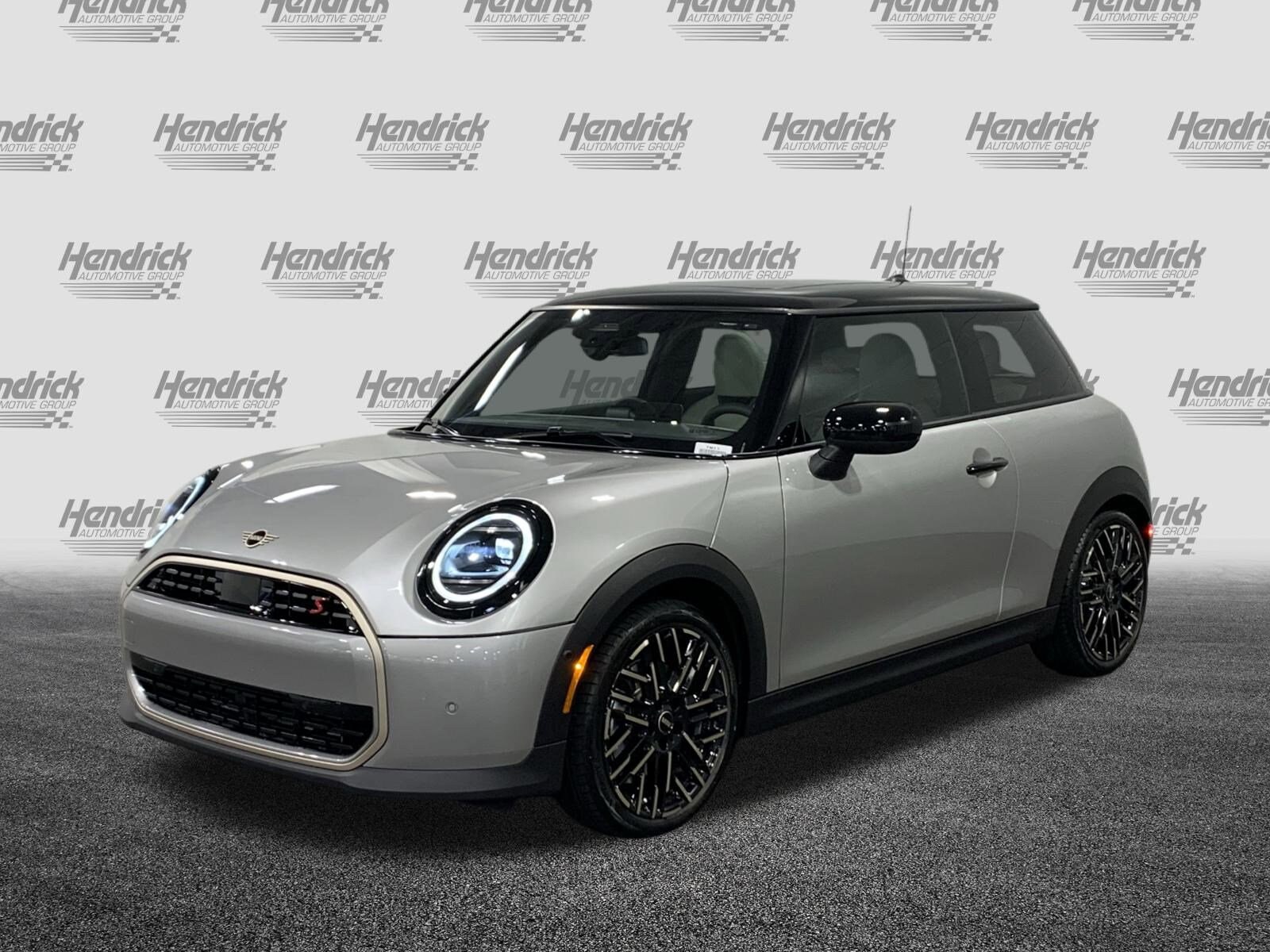 2026 Mini Cooper Hardtop S photo 3
