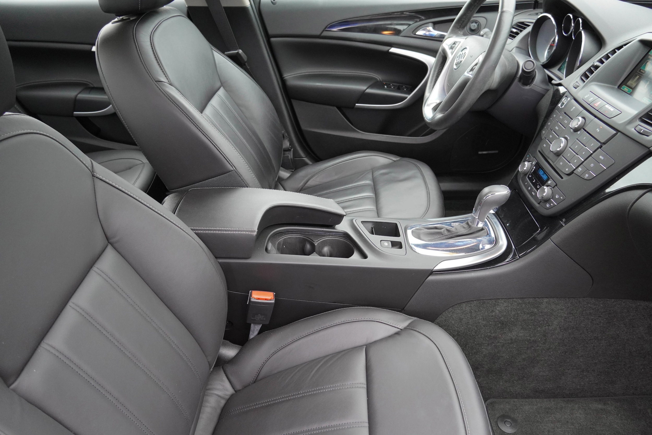 2013 Buick Regal Turbo - Premium photo 3