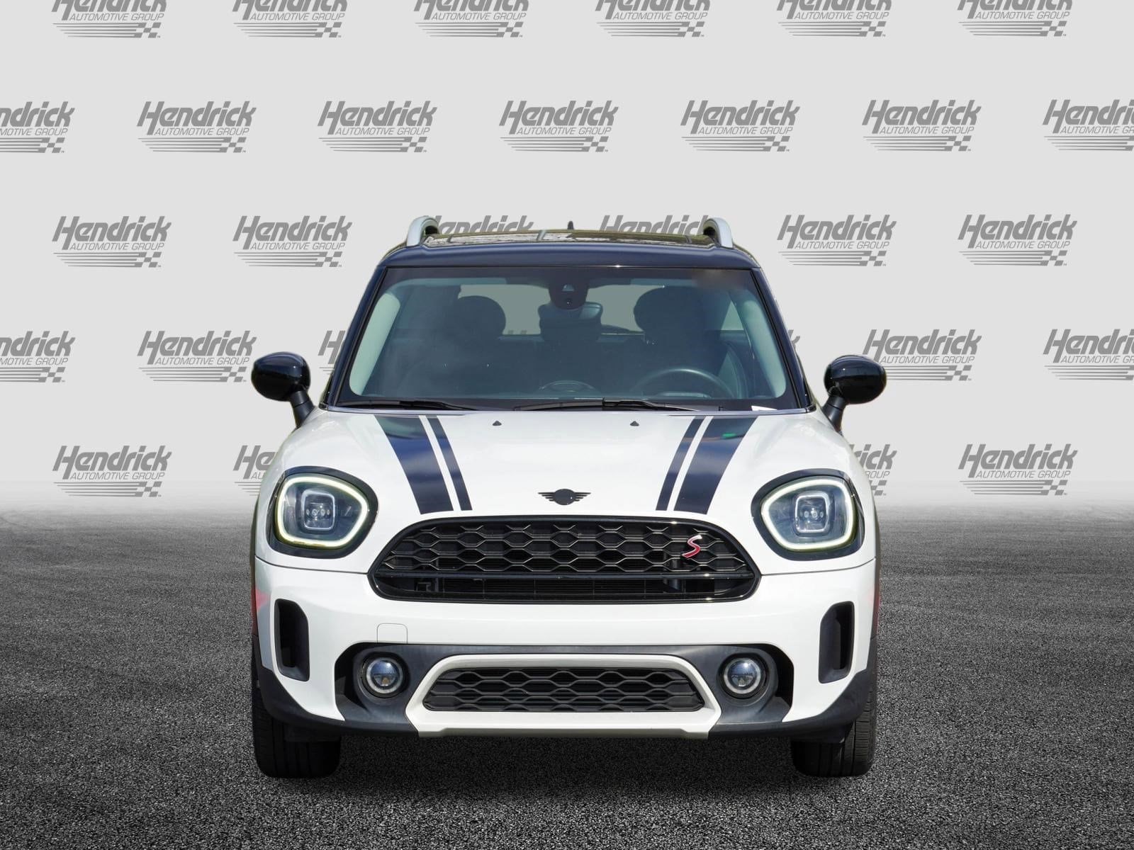 2023 MINI Countryman Cooper S photo 2