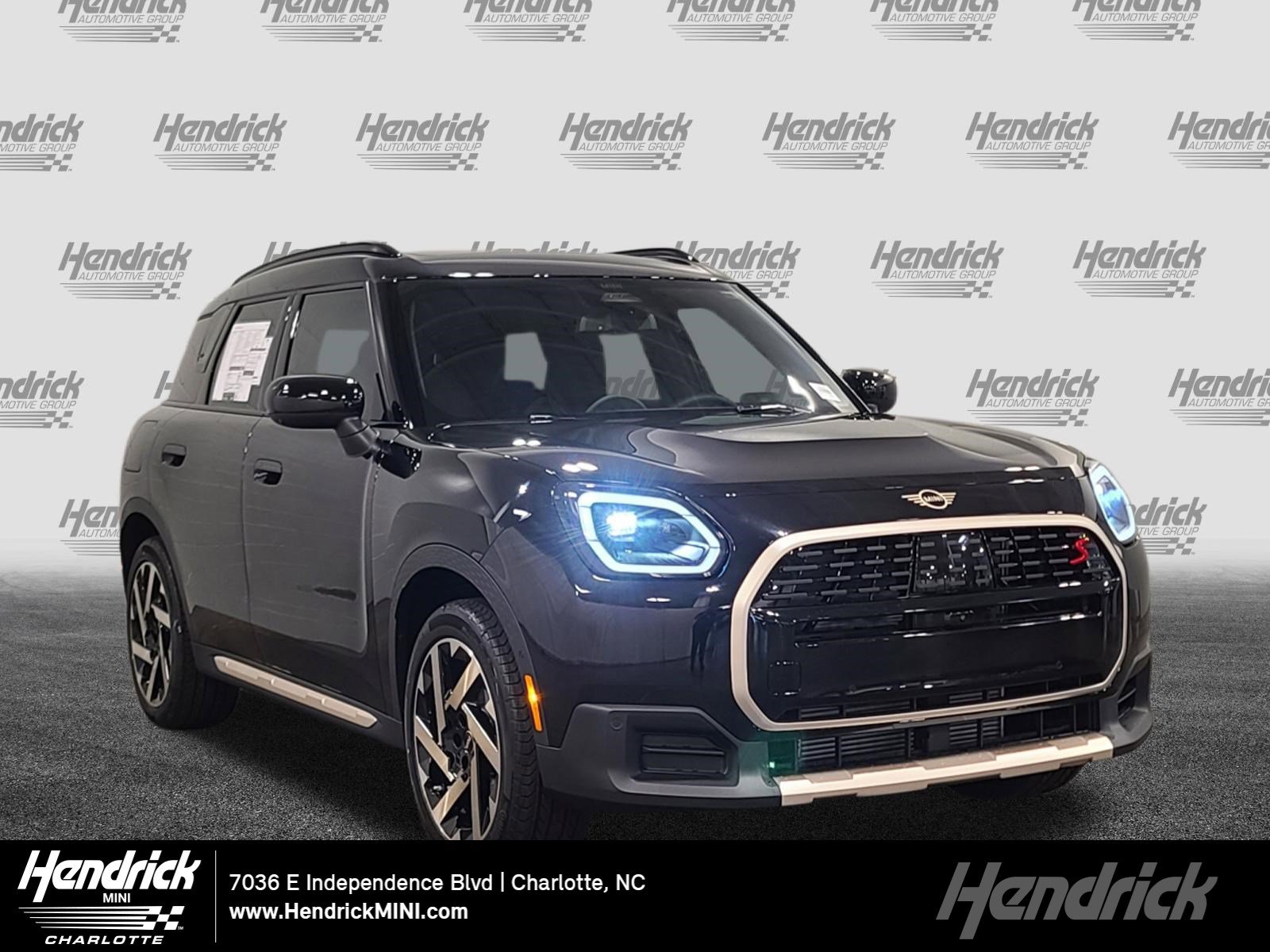 2027 MINI Countryman's photo