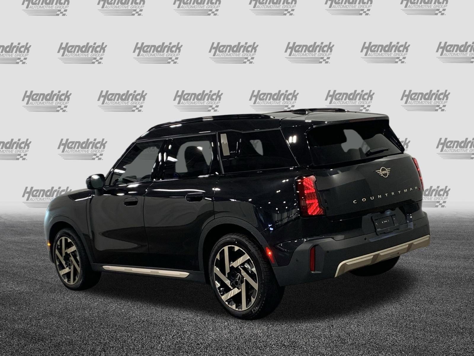 2025 MINI Countryman S photo 4