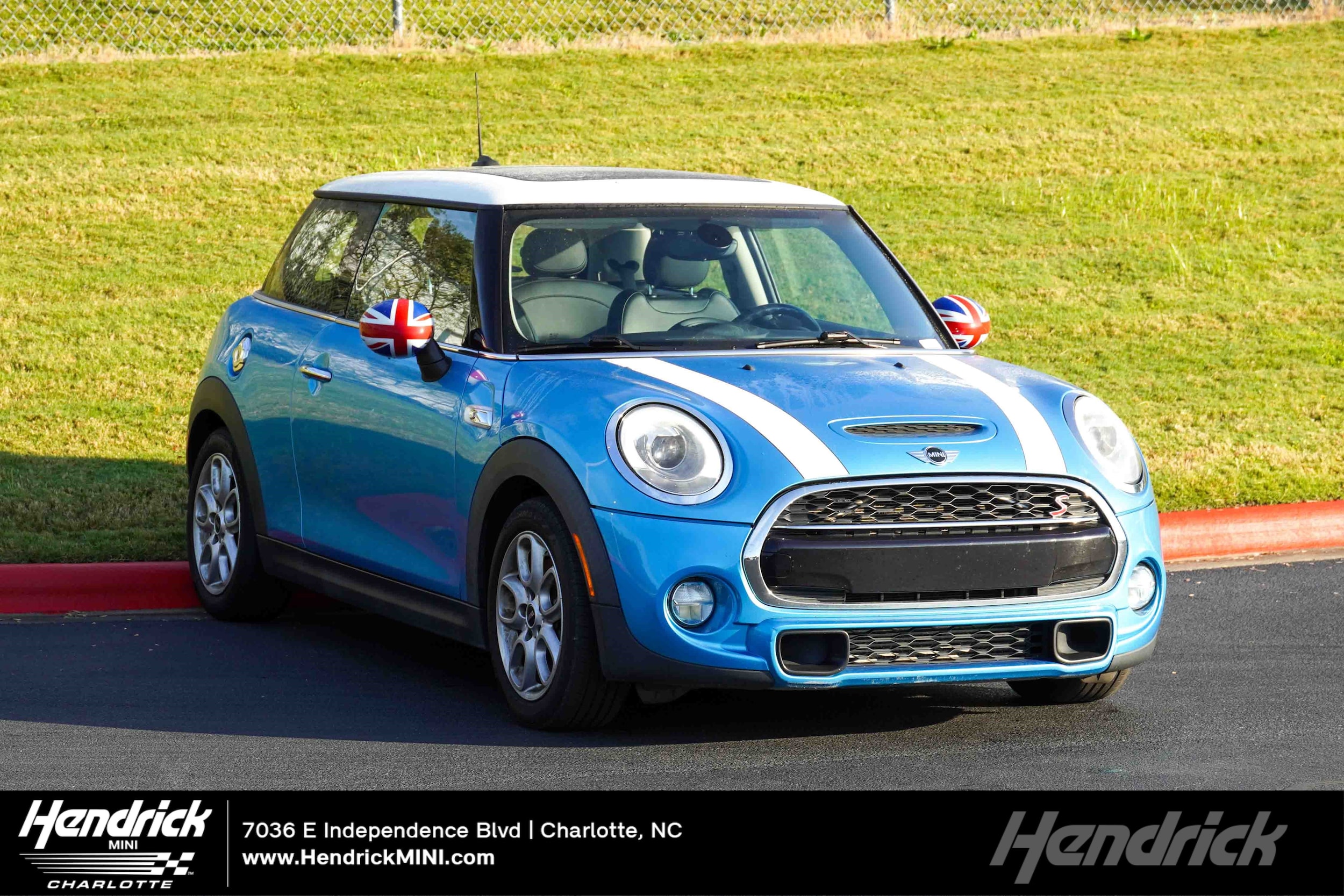 2018 MINI Hardtop 2 Door Hatchback 