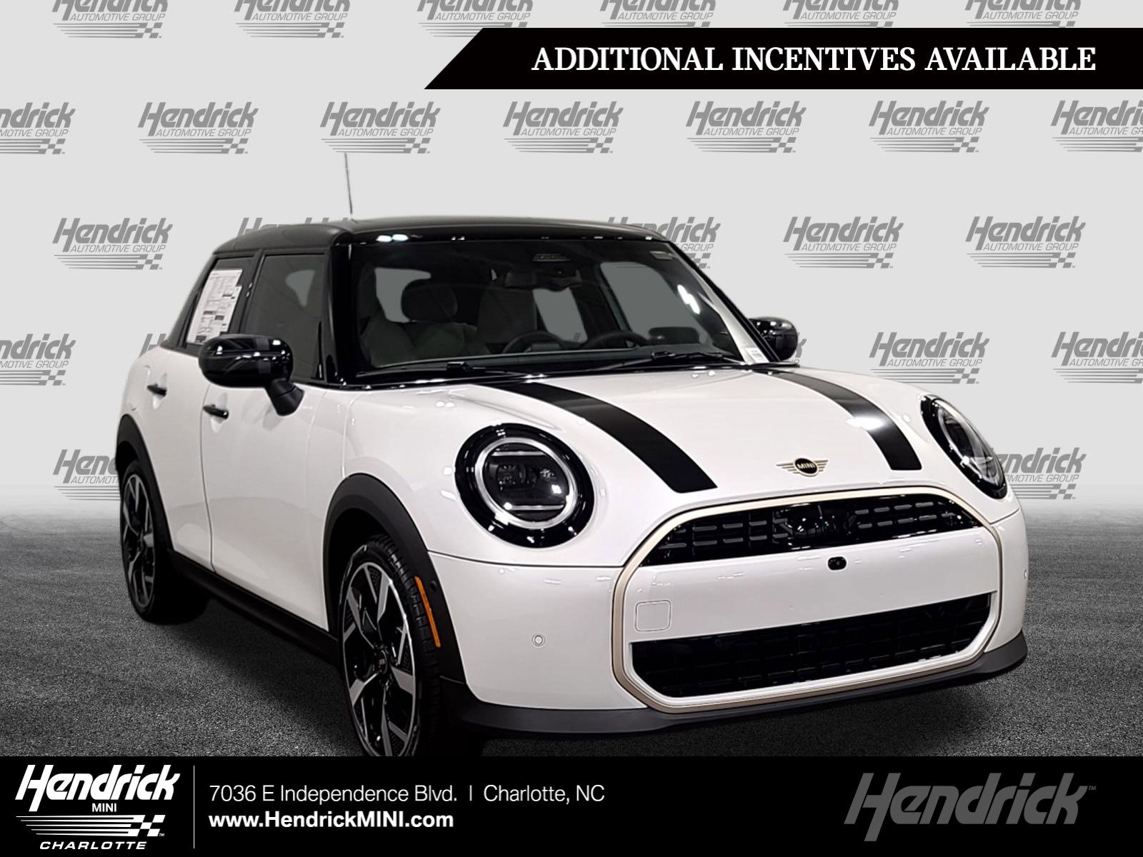2026 MINI Hardtop's photo