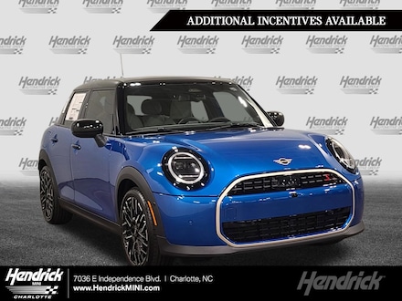 2026 MINI 4 Door Iconic Hatchback