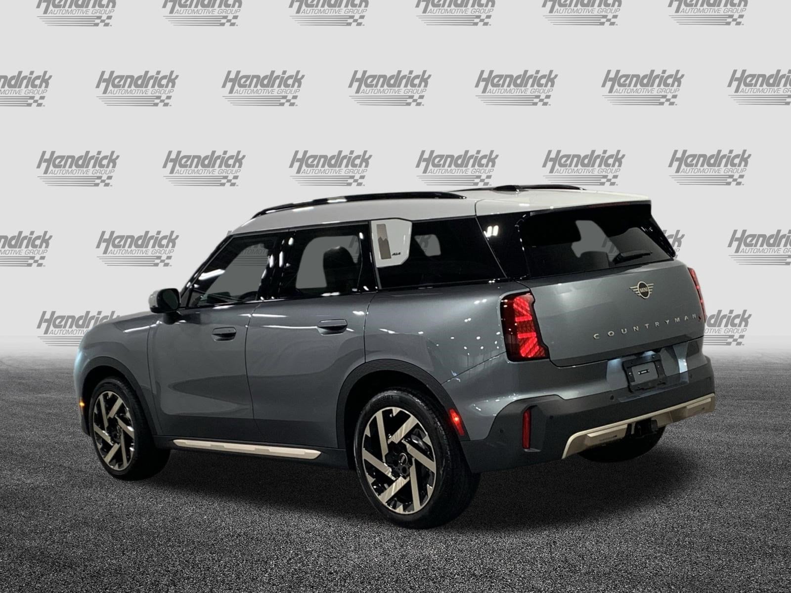 2026 MINI Countryman S photo 4