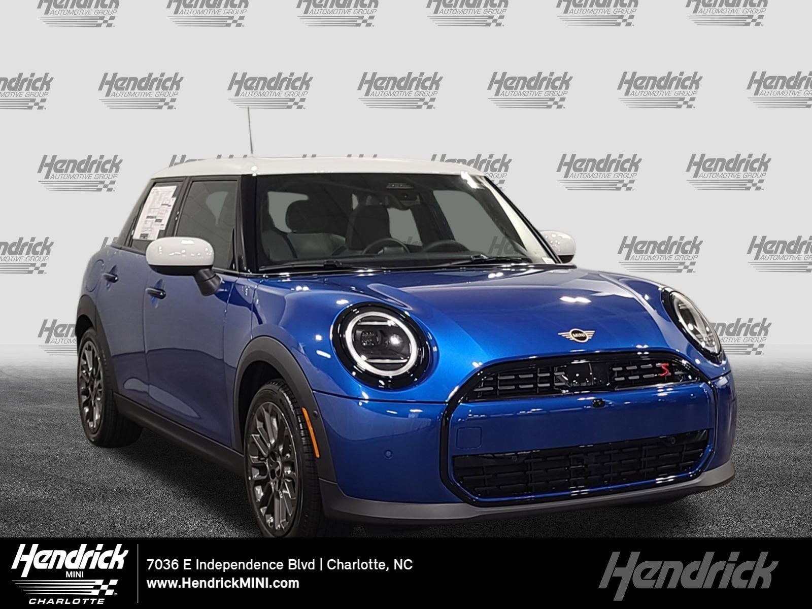 2026 MINI Hardtop Cooper S's photo